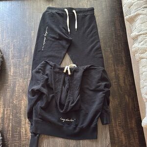 Women’s Black Hoodie & Jogger Set - hey darlin'
